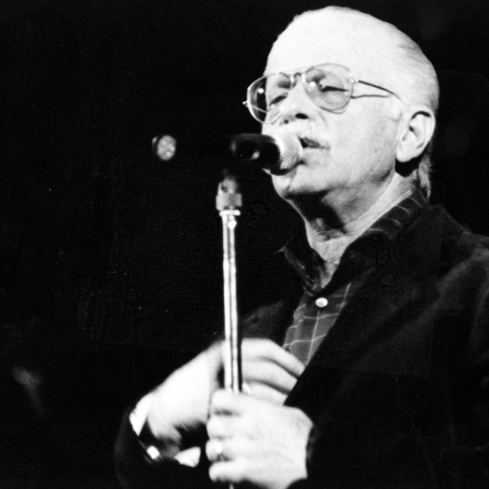 Addio a Gino Paoli , poeta e marinaio della malinconia...