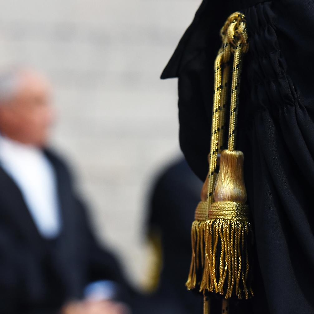 E ora i penalisti sussurrano: &laquo;Va bene pure la destra-destra, il No va sconfitto&raquo;