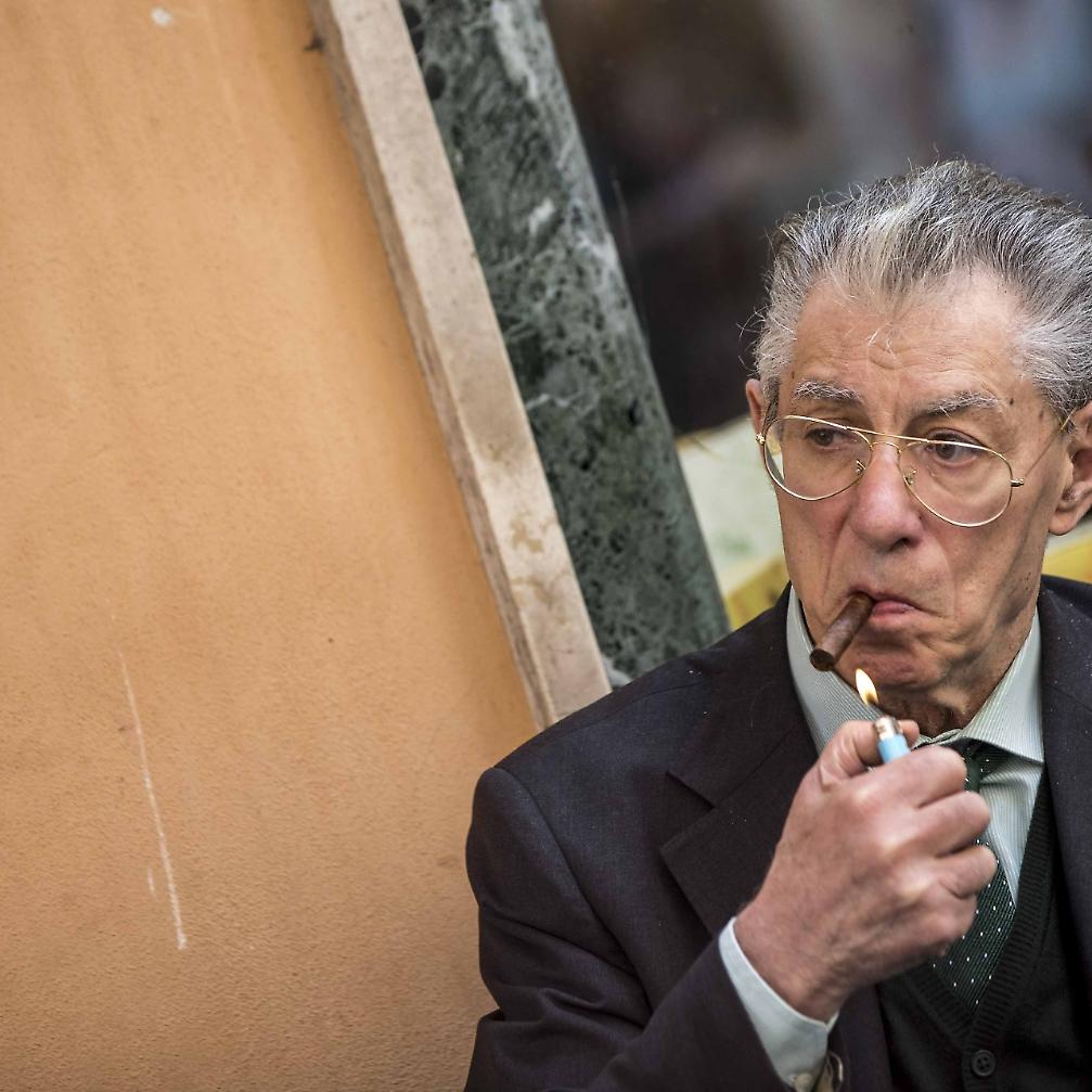 &Egrave; morto Umberto Bossi, il fondatore della Lega aveva 84 anni