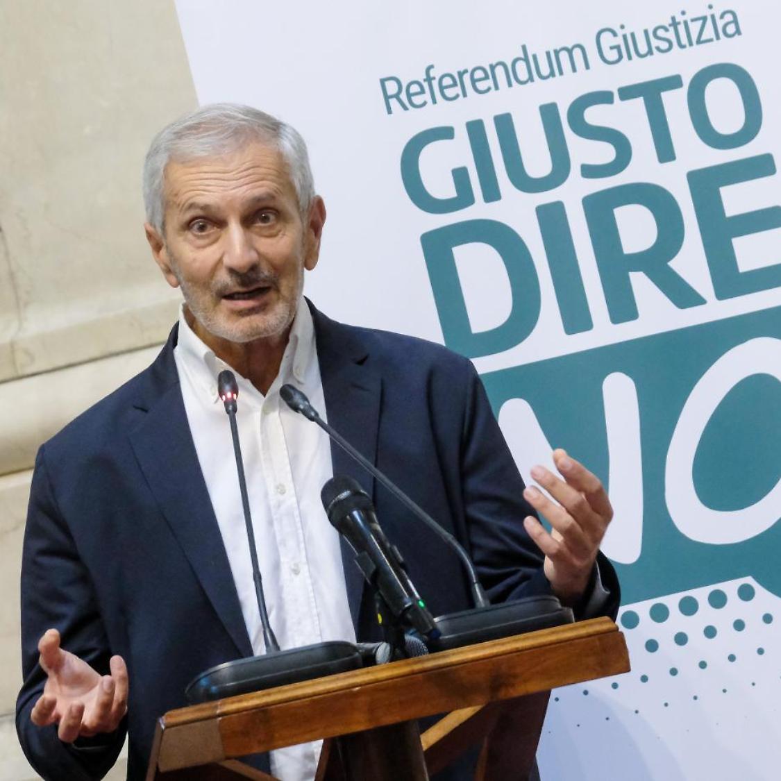 Ormai mancano solo le purghe contro chi osa dire S&igrave; alla riforma