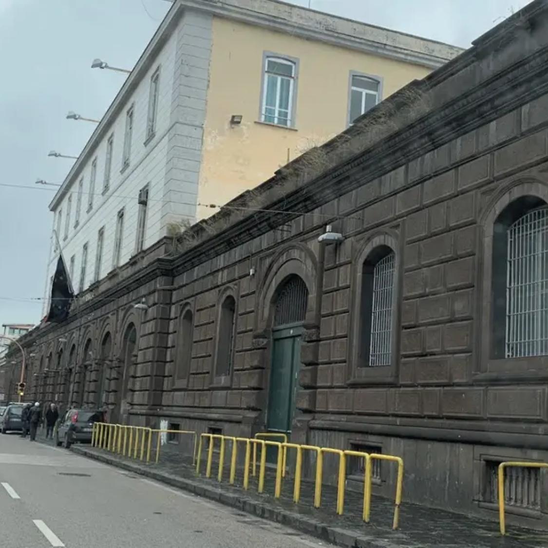 Sovraffollamento record in Campania, Poggioreale al 167 per cento