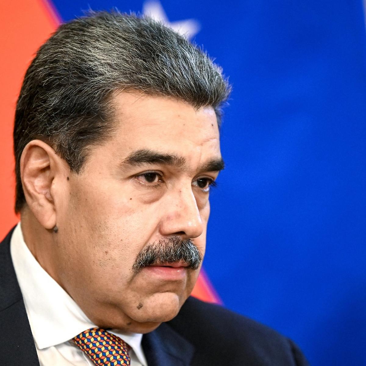 Maduro torna in aula e tenta di fermare il processo negli Usa