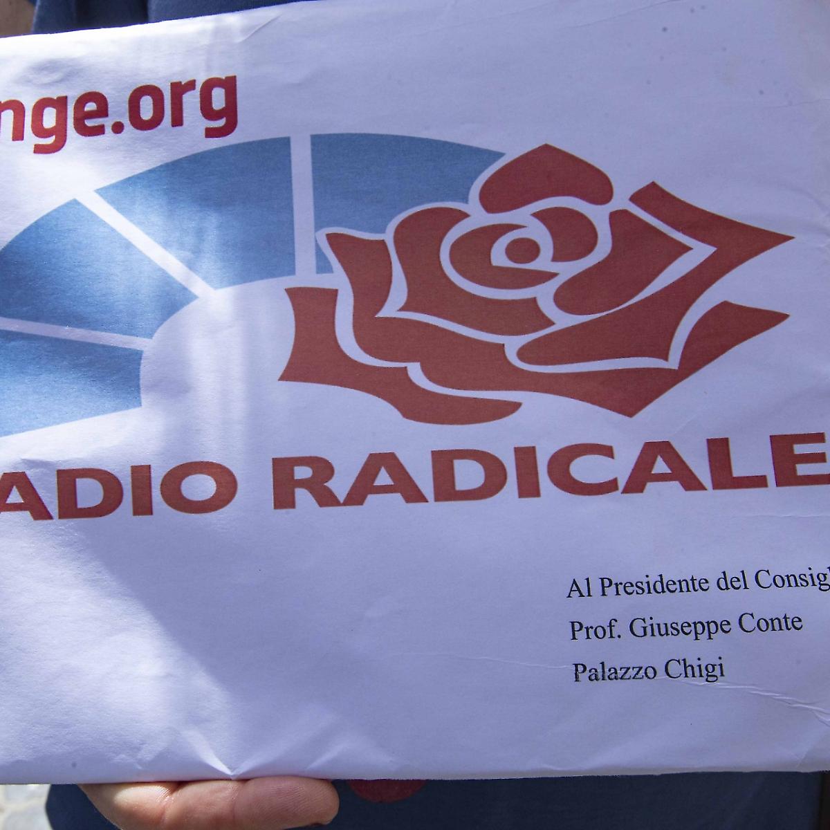 Radio Radicale &egrave; il vero servizio pubblico italiano: chi taglia i fondi colpisce la libert&agrave;. La nostra...