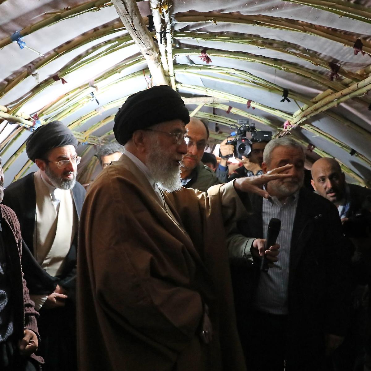 Mojtaba Khamenei ferito ma sta bene. Intanto Teheran minaccia le Big Tech Usa