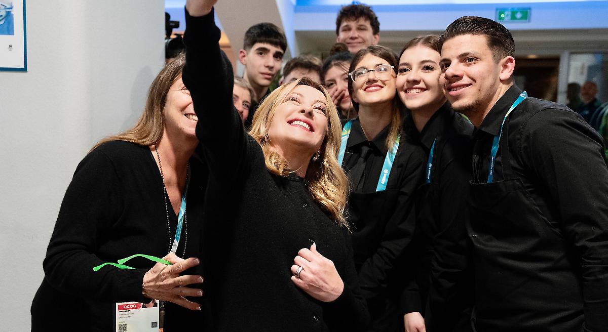 Meloni teme per il consenso e scatena l&rsquo;offensiva a 360&deg;. Nel mirino (oltre alle toghe) Sanremo e Giochi olimpici