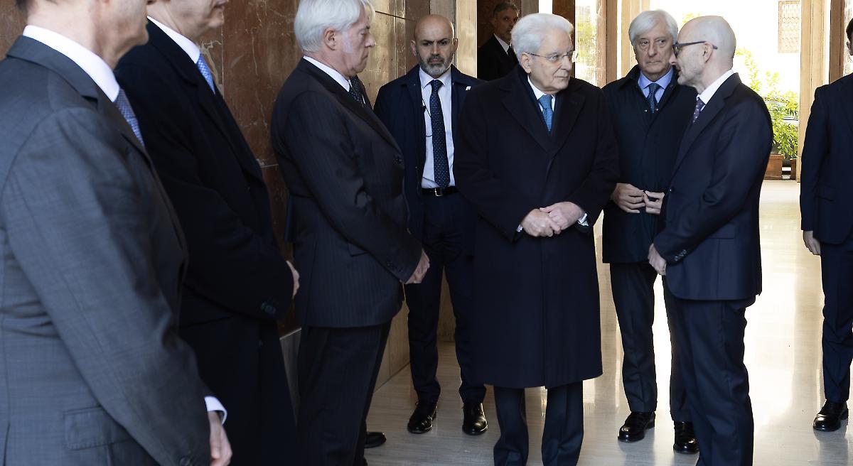 &laquo;Tra politica e Csm serve rispetto&raquo;: Mattarella dice basta