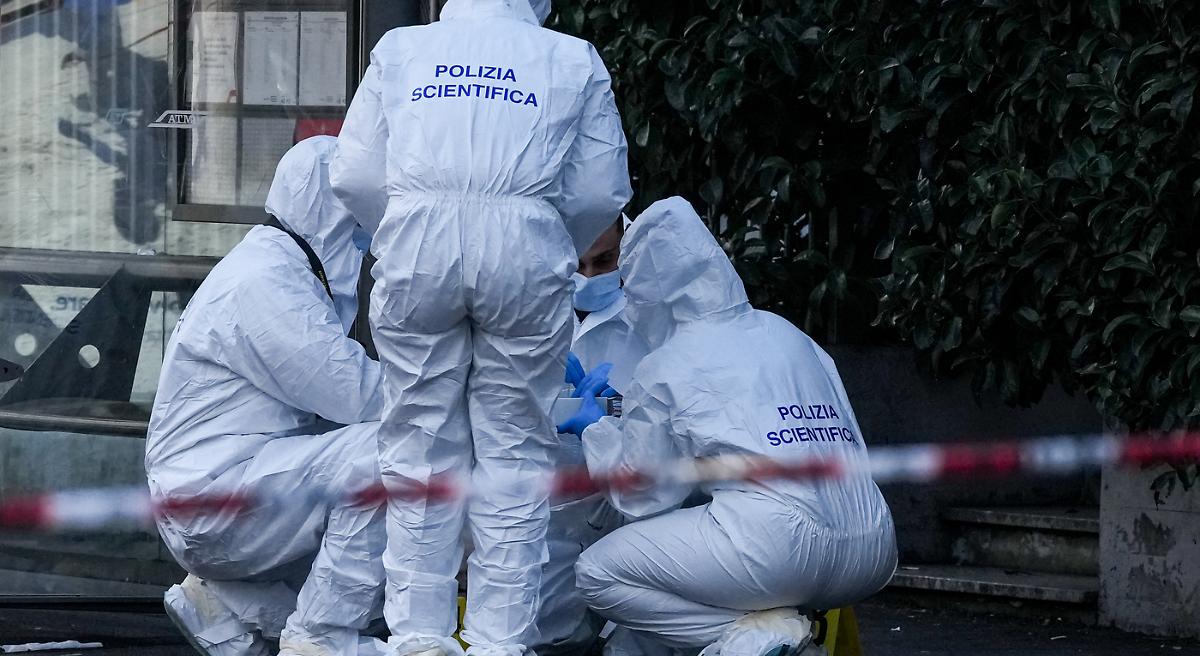 Caso Rogoredo, l&rsquo;indagine si allarga al Corvetto: nuove accuse su Cinturrino