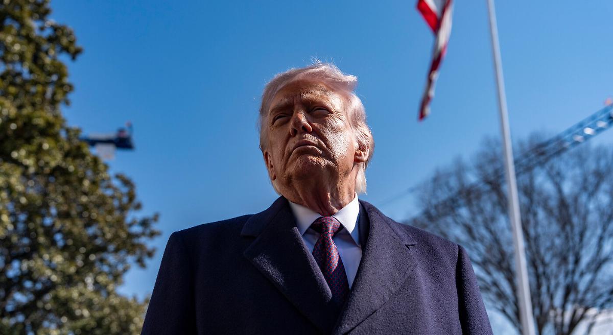 Iran, rivolta del Congresso americano contro Trump: "Ha deciso da solo"