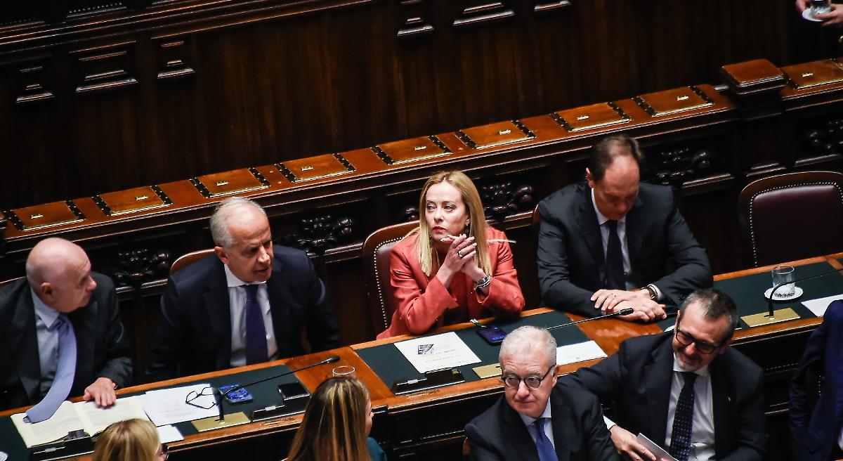 Dai wc per il S&igrave; ai &ldquo;paramafiosi&rdquo;, tutto il bestiario della campagna