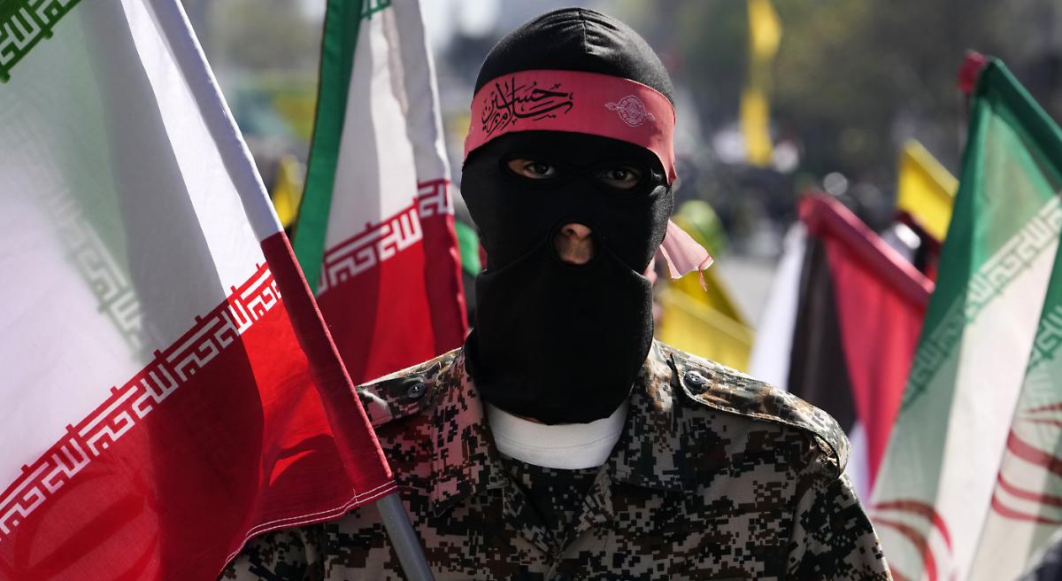 Iran, nuovo portavoce Pasdaran. Aumentano le impiccagioni e sale la tensione regionale