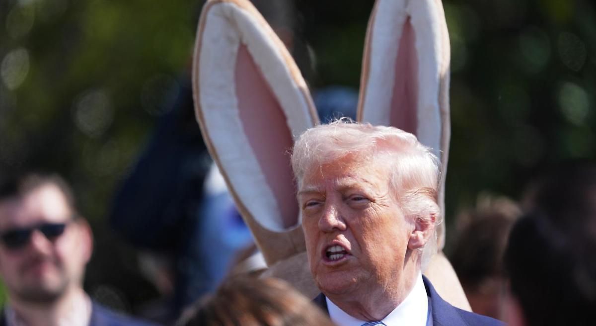 Le &ldquo;follie&rdquo; di Trump trascinano i repubblicani verso il baratro