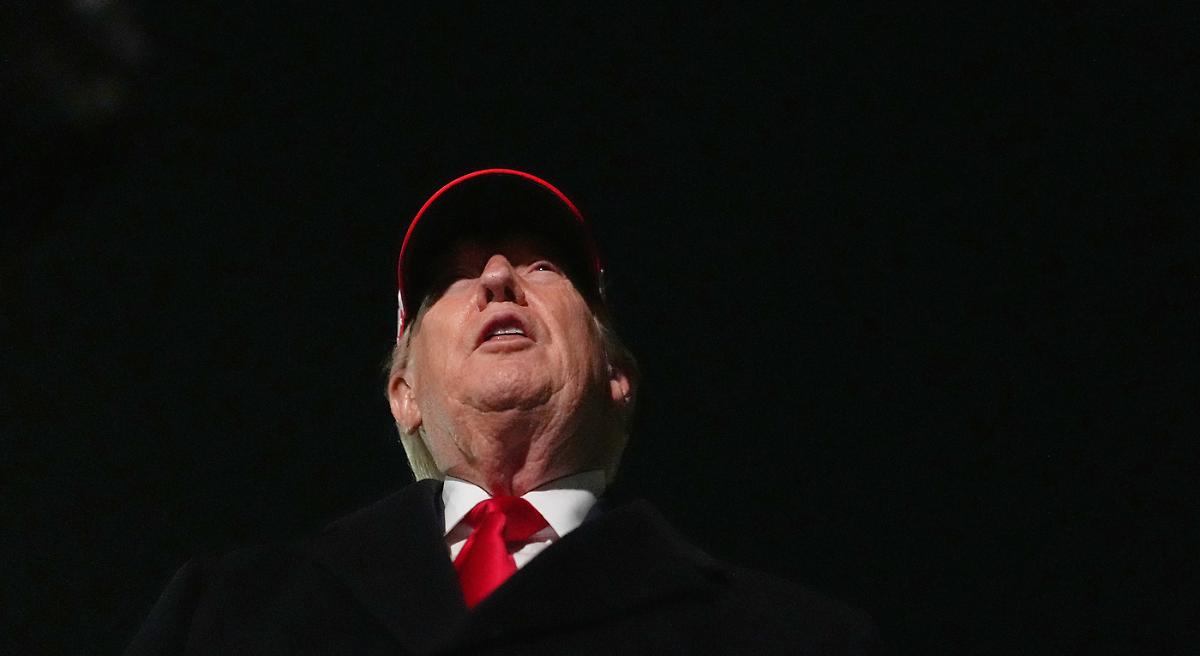 Trump &ldquo;bombarda&rdquo; anche il Papa. La Casa Bianca mai cos&igrave; ostile al Vaticano