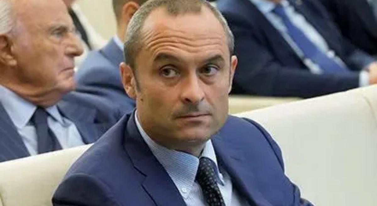 Costa attacca l&rsquo;Anm: &laquo;Intreccio tra magistrati e finanziatori del No&raquo;