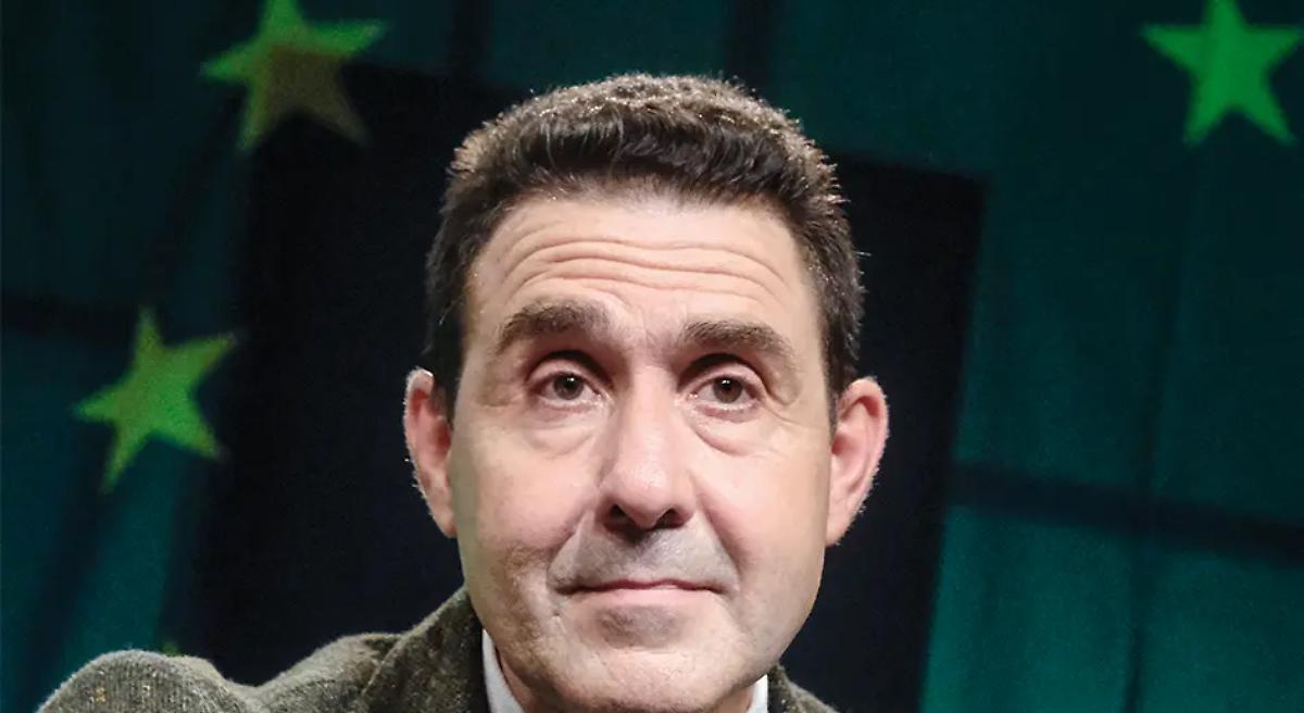 Agli ordini, Generale Vannacci. Due leghisti abbandonano Salvini