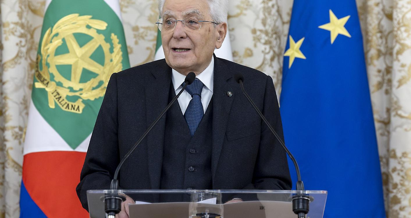 Mattarella: &laquo;I suicidi in carcere sono una sconfitta dello Stato&raquo;