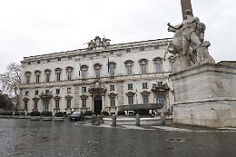 Fine vita, la Consulta &ldquo;salva&rdquo; la legge toscana ma fissa alcuni paletti