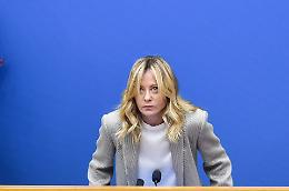 Trentini e Burl&ograve; liberi, Meloni: volo partito da Roma per riportarli a casa