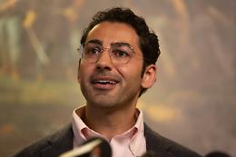 Columbia, giudice blocca la deportazione dello studente palestinese Mohsen Mahdawi