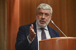 Scuola, salta il procuratore Palazzi: &laquo;Doppio ruolo incompatibile&raquo;