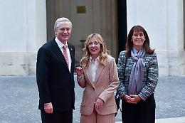 Kast guarda a Meloni mentre il Cile si prepara al cambio