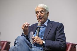 Quel S&igrave; di Pisapia al referendum arriva da lontano