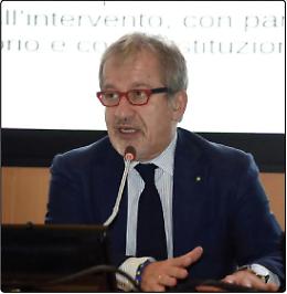 Maroni: &laquo;Il Sisde spiava Mancino&raquo;