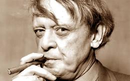 L&rsquo;uomo &egrave; una scimmia, cos&igrave; nacque Arancia meccanica