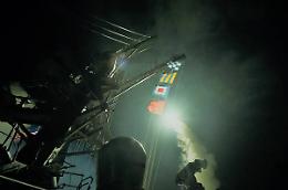 Trump colpisce la Siria: 59 missili sulla base del raid chimico