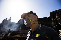 Incendio a Pomezia, c&rsquo;&egrave; gi&agrave; chi parla di &laquo;disastro ambientale irreparabile&raquo;