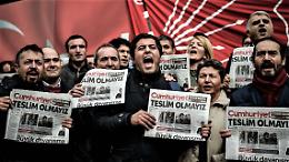 Cumhuriyet, la spina nel fianco del potere