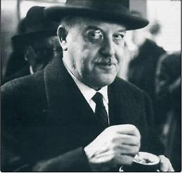 1964: quel "tintinnar di sciabole" che pieg&ograve; i socialisti