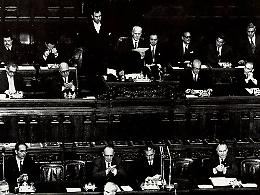 Saragat e Pertini lasciarono la presidenza, Fini invece no. E Grasso?