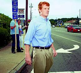 Tornano i Kennedy, l&rsquo;ultimo rampollo alla sfida con Trump