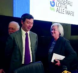 L&rsquo;allarme di Orlando: &laquo;La mafia? &Egrave; l&rsquo;unico ascensore sociale&raquo;