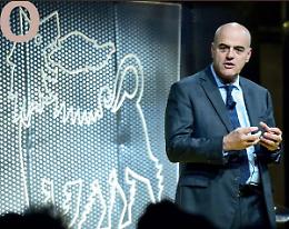 L'indagine parallela per depistare quella vera, in manette finisce il pm