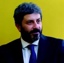 Cinque Stelle in rivolta: "Incarico a Fico e alleanza col Pd"