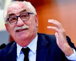 Spataro: basta odio, i profughi si accolgono Salvini: devi candidarti