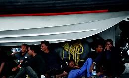 Nave Diciotti, i migranti iniziano lo sciopero della fame