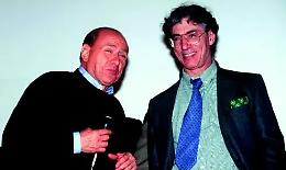 E il Senat&ugrave;r disse: &laquo;Andiamo con Silvio, ha soldi e donne... &raquo;