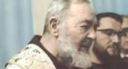 Nuove e vecchie icone pop, da Padre Pio al Grande Fratello