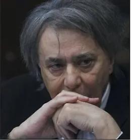 Caro Freccero, perch&eacute; hai dimenticato D&eacute;bord?