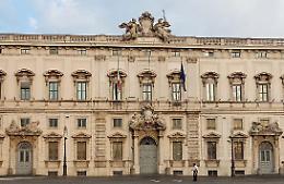 Processo "Escort", la Consulta salva la legge Merlin