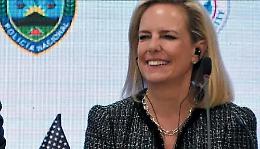 Trump silura la Nielsen: &laquo;Tenera con i migranti&raquo;