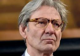 Canzio: &laquo;S&igrave;, l&rsquo;avvocato sia nella Costituzione&raquo;