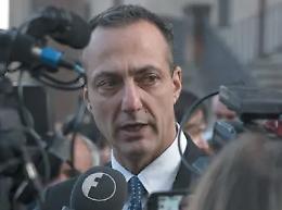 De Vito scrive a Raggi: &laquo;Non mi dimetto perch&eacute; non sono corrotto!&raquo;