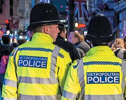 Le vittime di stupro dovranno consegnare il cellulare alla polizia