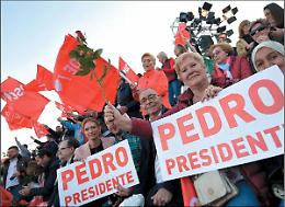 La fragile vittoria del minoritario Pedro S&aacute;nchez
