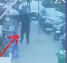 I medici: &laquo;La piccola Noemi ferita come in guerra&raquo;