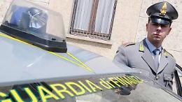 Arrestato il sindaco leghista di Legnano. Salvini: &laquo;Non commento le indagini&raquo;