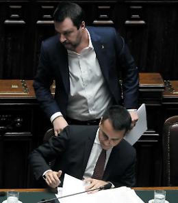 Salvini gela Conte: comando io. Di Maio: arrogante come Renzi
